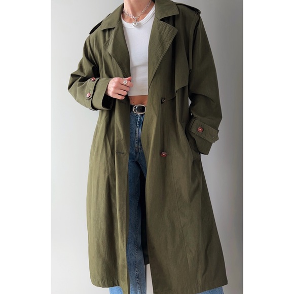 ‼️SOLD‼️ Vintage long olive green belted trench coat - Picture 2 of 8